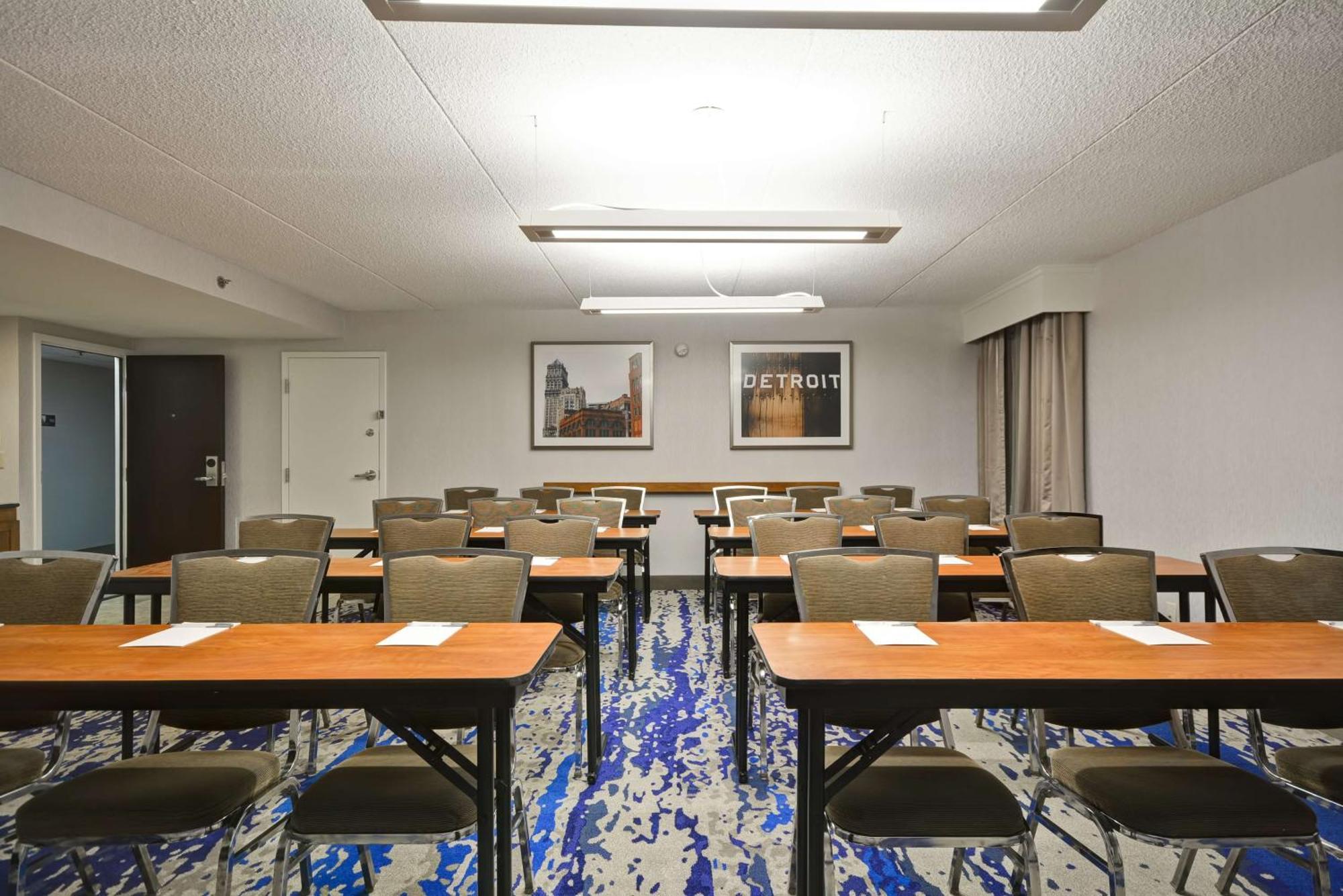 Hampton Inn Detroit Northville Ngoại thất bức ảnh