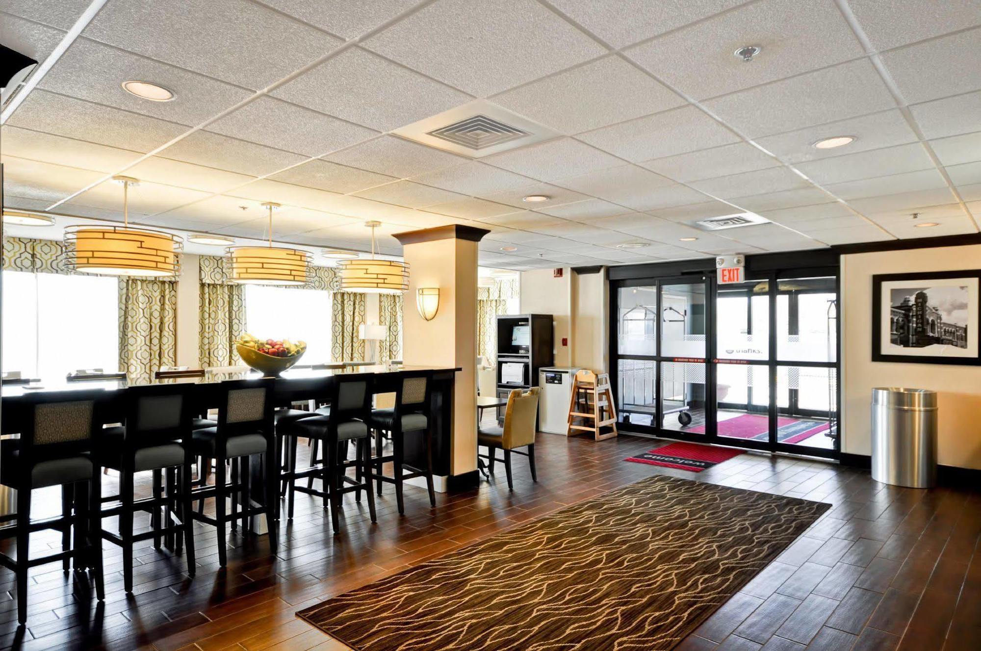 Hampton Inn Detroit Northville Ngoại thất bức ảnh